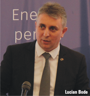 "În energie, ultima factură este achitată de către consumatorii finali şi decontată politic"