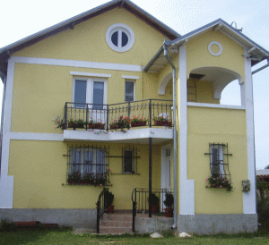 Numărul autorizaţiilor de construire pentru clădiri rezidenţiale a scăzut cu 0,3% 