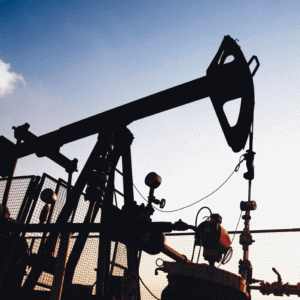  Preţul petrolului a crescut cu 15%, depăşind 53 de dolari pe baril, după ce OPEC a convenit reducerea producţiei