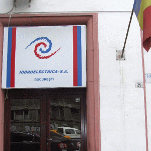 Salariaţii Hidroelectrica vor protesta, astăzi, în faţa sediului companiei din Bucureşti