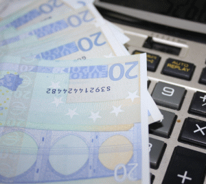 Credit Europe Bank ia un credit de 40 de milioane de euro de la BERD