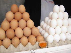 ANSVSA a retras de pe piaţă 330.000 de ouă din Polonia infestate cu salmonella 