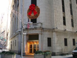 Indicele Dow Jones a marcat cea mai bună evoluţie anuală din 2013 încoace