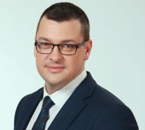 "Solicit ministrului de Externe, Teodor Meleşcanu, să lupte pentru majorarea bugetului MAE"