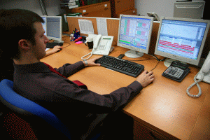 Nikkei 225, ASX 200 şi Sensex au închis în scădere