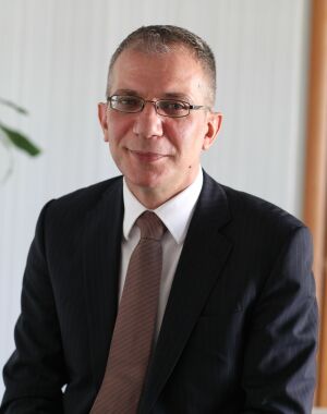 "Eximbank" şi "Banca Românească" , acord pentru garantarea IMM-urilor