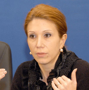 "PNL ia în considerare depunerea unei moţiuni de cenzură"