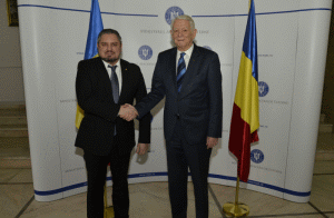 Andrei Galbur şi Teodor Meleşcanu (Sursa foto: Mae.ro)