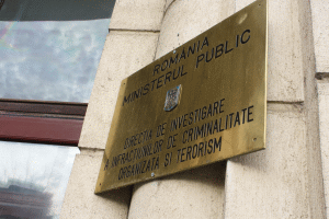 Alina Bica a fost condamnată la 3 ani şi 6 luni de închisoare cu executare