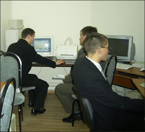 Viruşii "malware", o sursă de venit pentru creatorii acestora