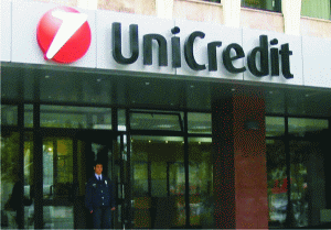 Pierderi imense pentru "UniCredit", în 2016