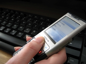 ANCOM atrage atenţia asupra roaming-ului în localităţile de la graniţă