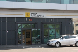 Banca Românească finanţează fermierii care beneficiază de subvenţii APIA