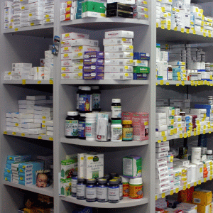 Un grup farmaceutic poartă discuţii pentru cumpărarea fostei fabrici Europharm din Braşov