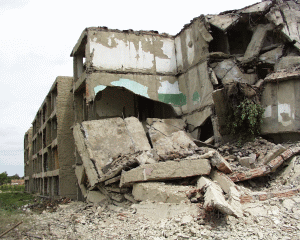 Cel puţin nouă morţi şi şase răniţi după ce un depozit ilegal de explozibili a sărit în aer în China