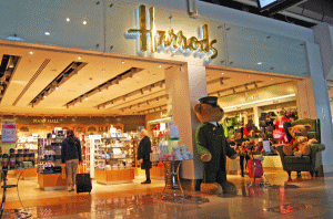 "Harrods" a lansat prima sa gamă de mobilă de lux