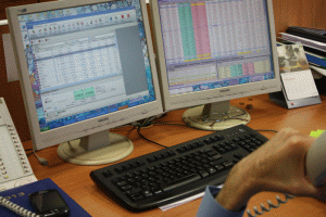 Wall Street a deschis în scădere