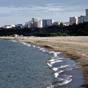 Zborurile directe deschid turismul spre litoral şi Delta Dunării