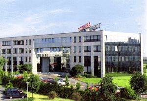 "Apple" analizează o investiţie de mai multe miliarde de dolari în divizia de chipuri a "Toshiba"