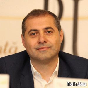"În primele patru funcţii din stat nu este nici o femeie"