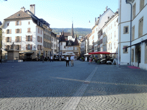 Elveţia limitează accesul muncitorilor români şi bulgari timp de un an