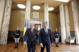 Jean-Claude Juncker şi Sorin Grindeanu (Sursa foto: Gov.ro)