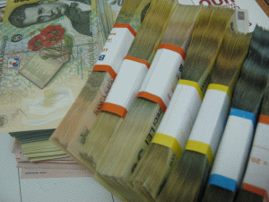 Băncile din România aveau active de 393,7 miliarde lei, în creştere cu 6,3% în ultimul an