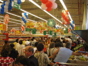 Carrefour a deschis la Râmnicu Vâlcea al 12-lea supermarket din reţeaua Carrefour Express