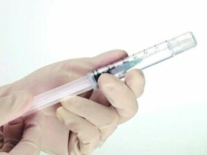 Ministerul Sănătăţii a început livrarea noilor doze de vaccin hexavalent
