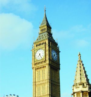 Marea Britanie: Firmele de servicii financiare trebuie să-şi aleagă liber sediul după Brexit