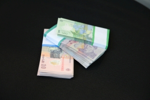 Termenul pentru depunerea autorizaţiei de construire, prin POR, prelungit de la două la trei luni