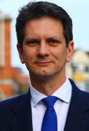 Steve Baker (Sursa foto: Wikipedia)