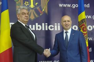 Mihai Tudose şi Pavel Filip (Sursa foto: captură Youtube)