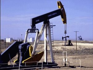 Guvernul a adoptat o hotărâre vizând nivelul stocurilor de urgenţă de ţiţei şi produse petroliere pentru 2017