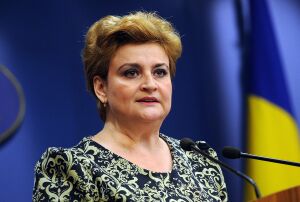 "Indiferent de câte mitiguri vor mai fi, nu renunţ la semnarea ordinului pentru carnivorele mari"