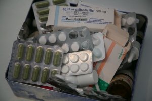 Deficit de 824 milioane euro în comerţul cu produse medicale şi farmaceutice