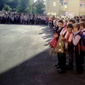Multe modificări şi un punct fix: şcoala începe pe 11 septembrie