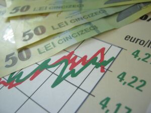 Euro a fost cotat la 4,598 lei, sub referinţa de ieri