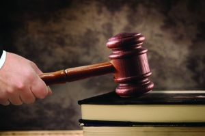 Curtea de Justiţie a Uniunii Europene pălmuieşte băncile noastre