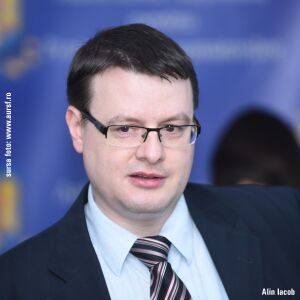 "Bursa nu reuşeşte să atragă încrederea unui număr tot mai mare de investitori"