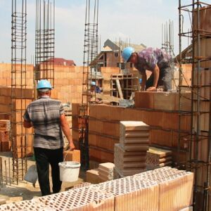 Acţionarii "Impact" au decis participarea la înfiinţarea unor societăţi