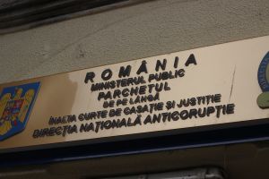 Primarul comunei Jilava, trimis în judecată pentru luare de mită şi spălare de bani