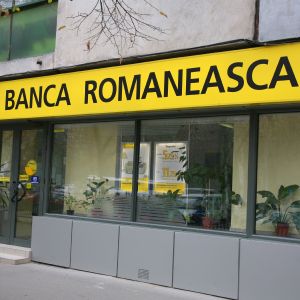 Consiliul Concurenţei analizează preluarea Băncii Româneşti de către OTP Bank