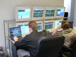 Wall Street a deschis în scădere