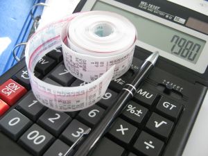 Ordonanţa de urgenţă privind modificarea Codului fiscal, publicată ieri în Monitorul Oficial