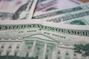 Guvernul a încasat 31 de milioane de dolari în contul creanţelor