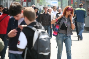 Peste 4.000 de persoane, angajate în urma Bursei locurilor de muncă pentru absolvenţi