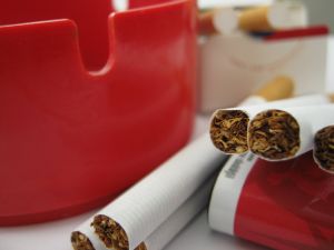 Ţigări de contrabandă, aduse cu drona din Ucraina