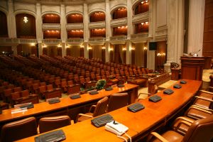 Parlamentul a adoptat pe articole bugetul pentru 19 ordonatori de credite