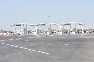 Punctele de frontieră din ţara noastră au fost tranzitate de peste 100.000 de persoane în ultimele 24 de ore